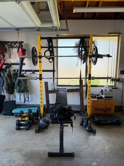 Squat rack