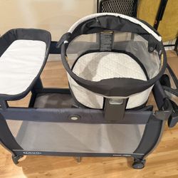FREE 3 In 1 playpen/crib/change 