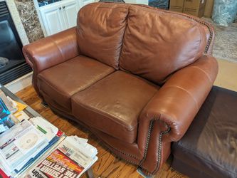 Costco Kirkland Signature Sofa Couch Furniture 2/3 Seat Leather Two Piece Set