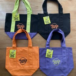 Trader Joes Halloween Mini Canvas Tote Bag Set of 4
