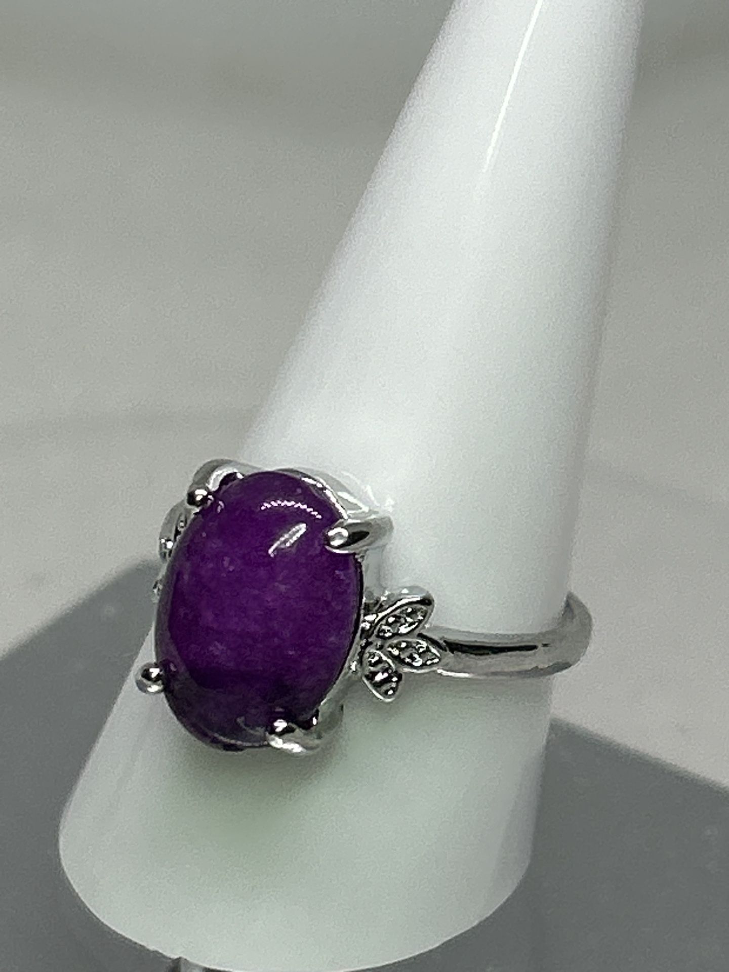 SIZE 10 WOMENS RING