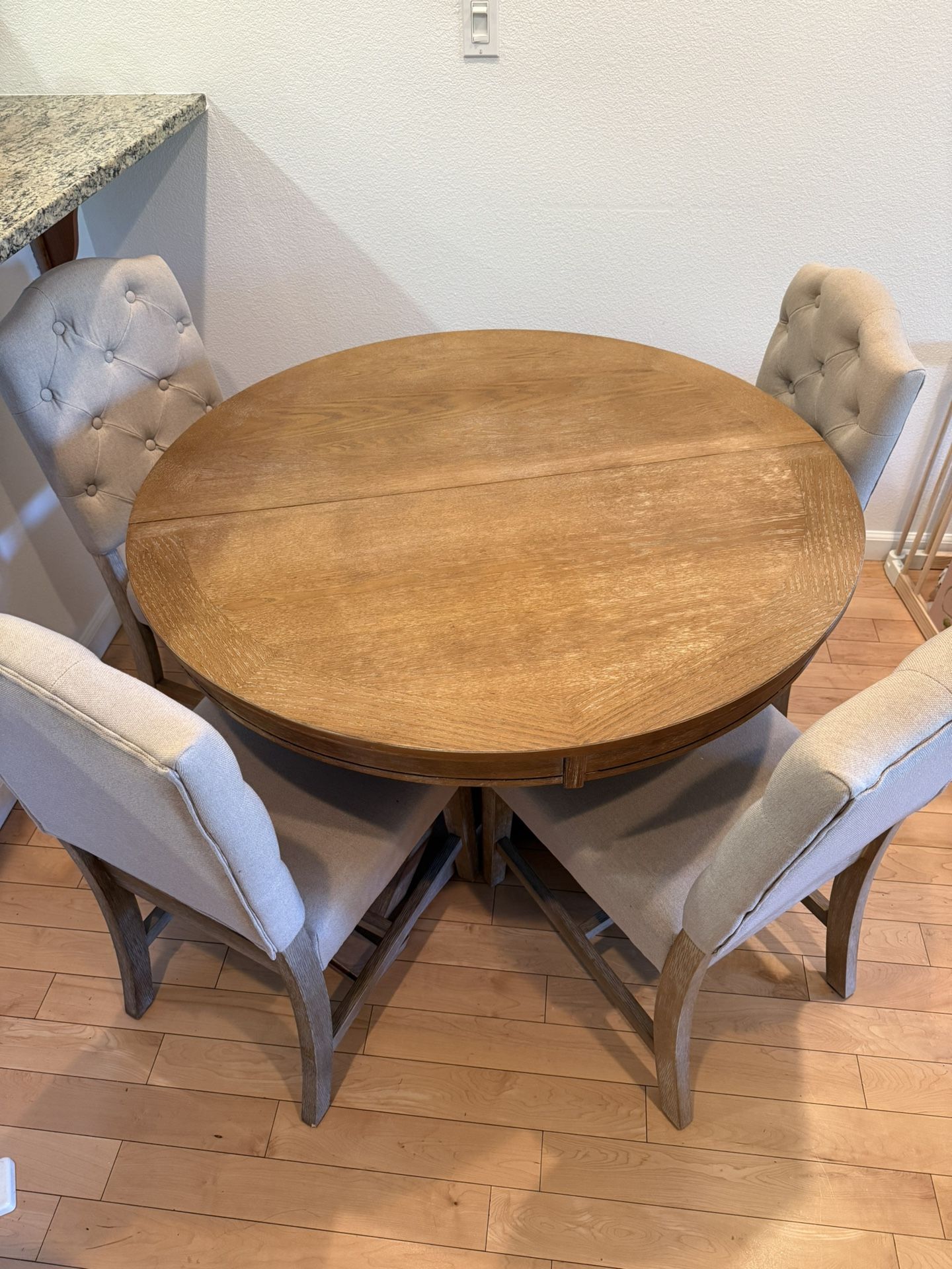 5 Piece Dining Table Set