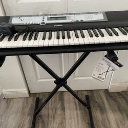 Yamaha Portable Keyboard 61 Key With Bench Included And A New Stand. $120 Firm On Price