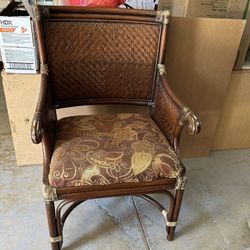 Nice strong chair can’t be used anywhere