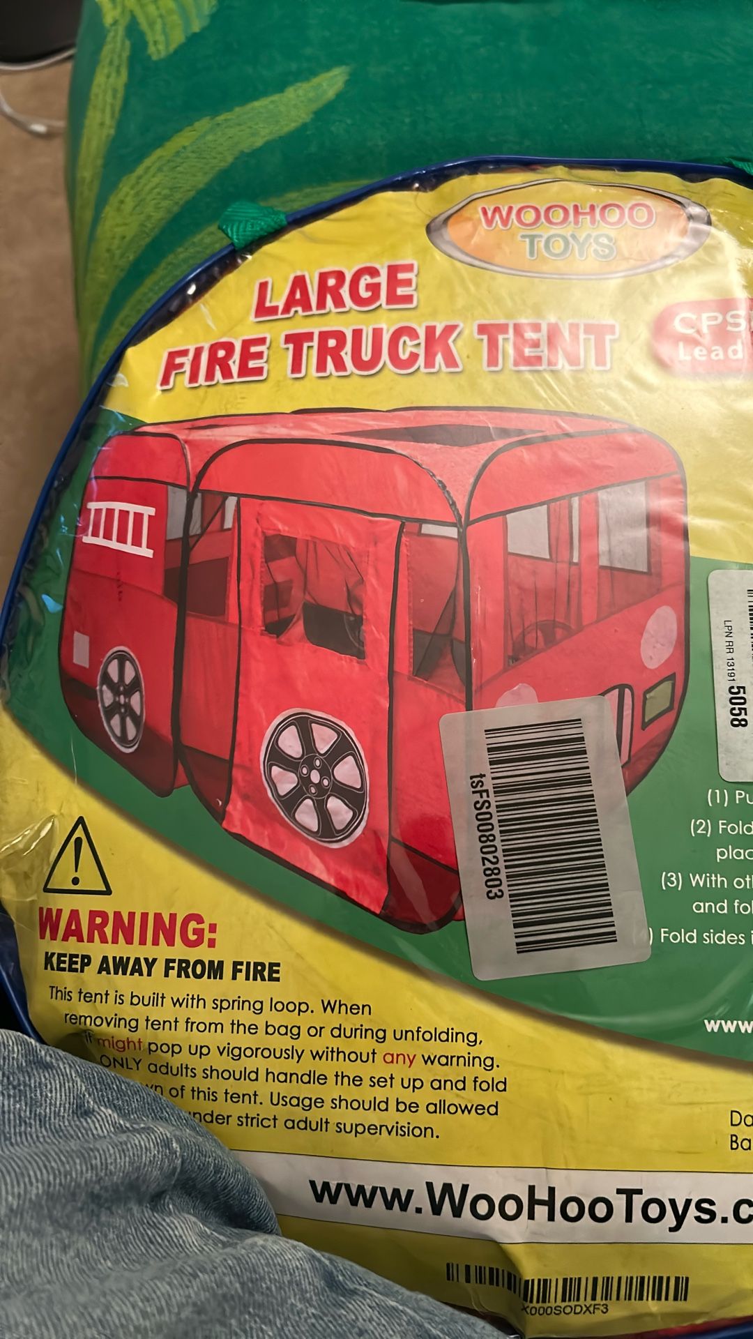 Woohoo Toys LARGE FIRE TRUCK TENT