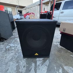 behringer subwoofer 18 inch