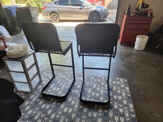 2 Outdoor barstool's