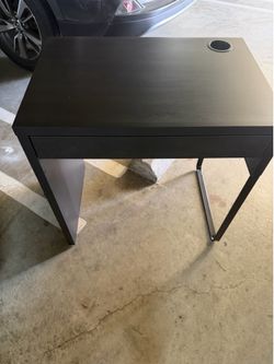 IKEA Micke desk