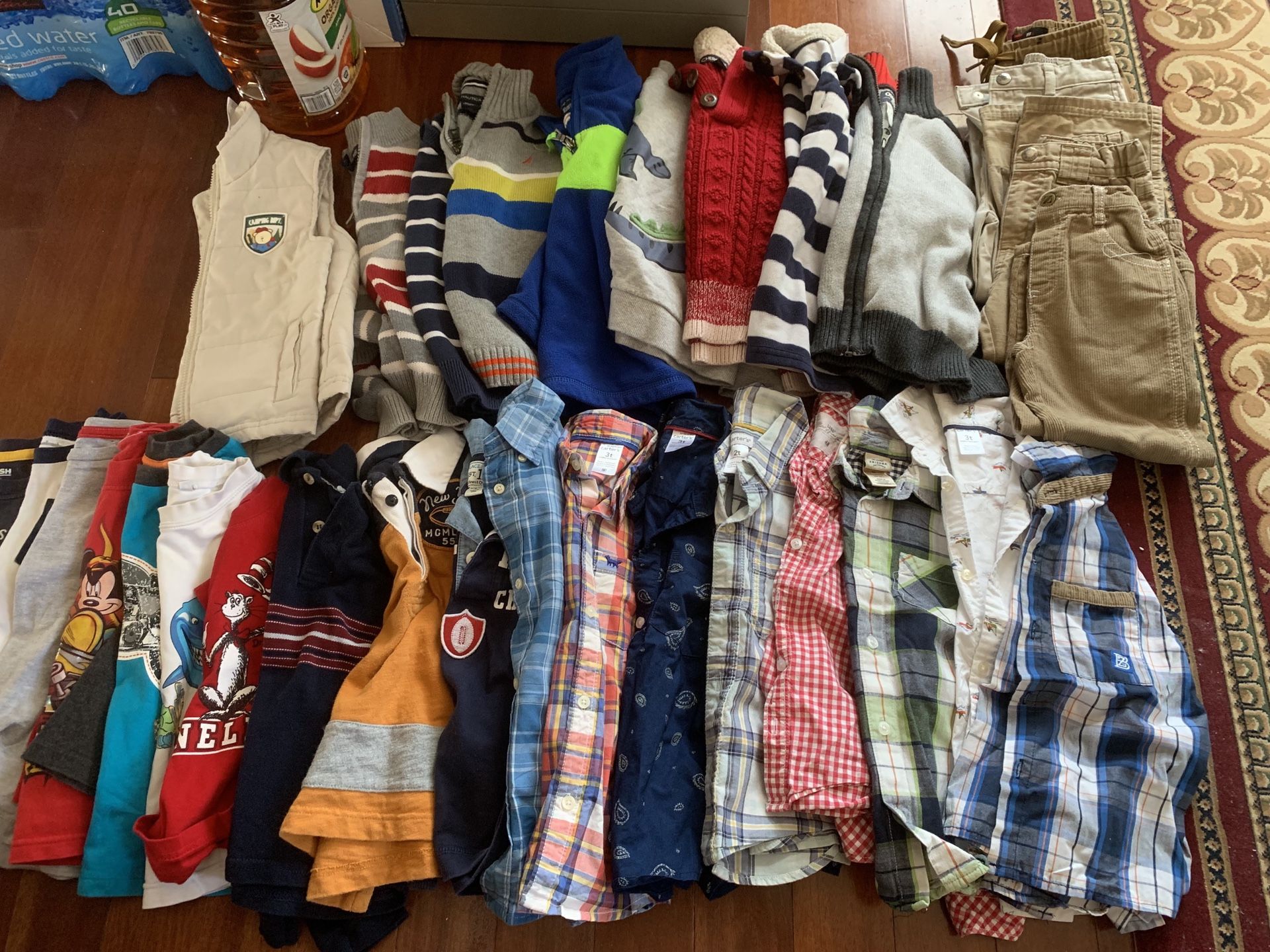 Boys clothes size 3t and 5t