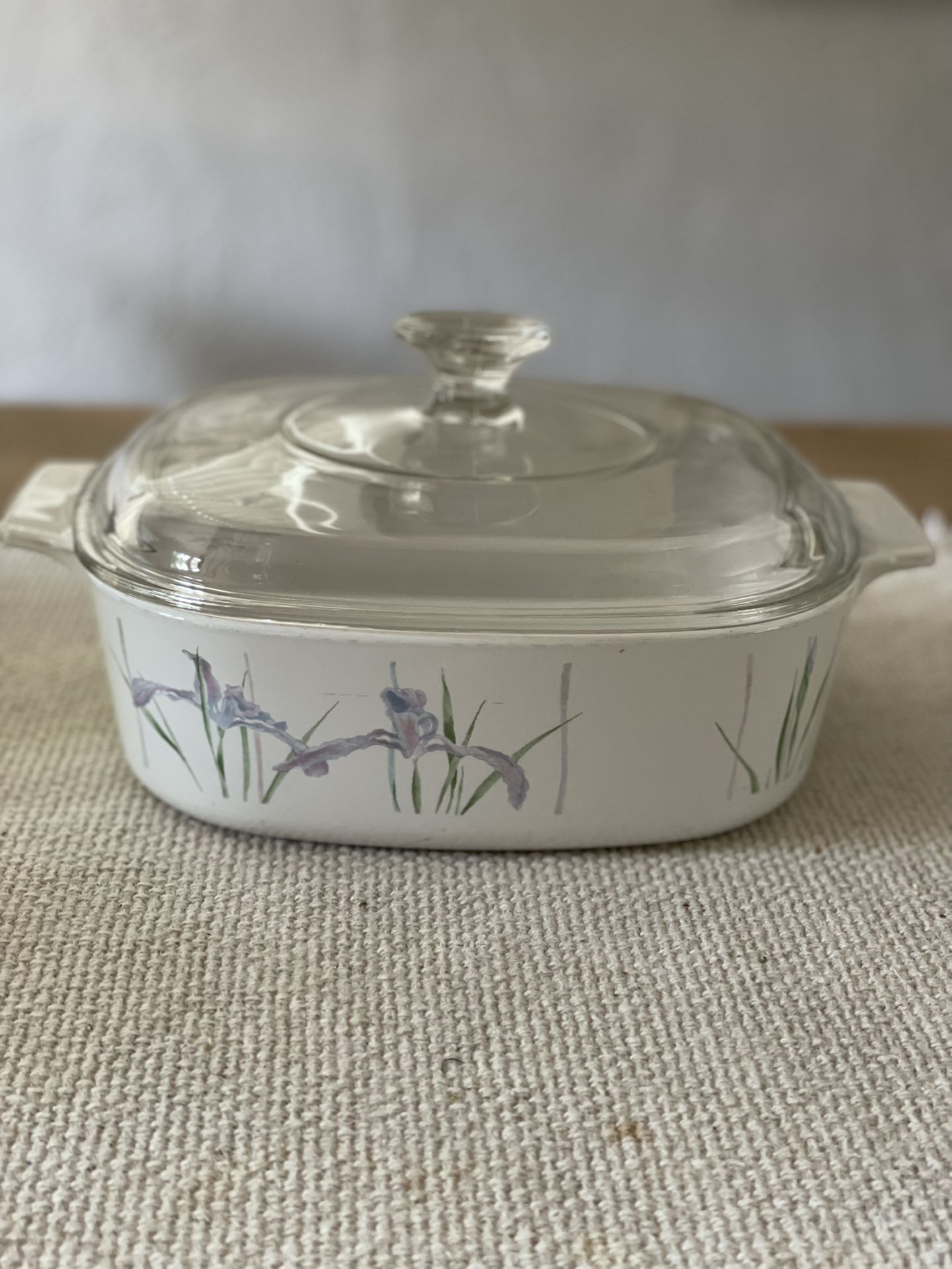 Vintage Corning Ware Shadow Iris A-2-B Casserole Dish 2 Liter with Glass Lid
