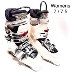 Womens Salomon Ski Boots ( 7 / 7.5 )