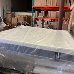 BLACK FRIDAY SALE 💯KING MATTRESS TEMPURPEDIC ADAPT MEDIUM 