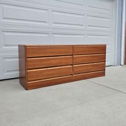 1960s Sannemann 6 Drawer Teak Lowboy Dresser Danish Mid Century 