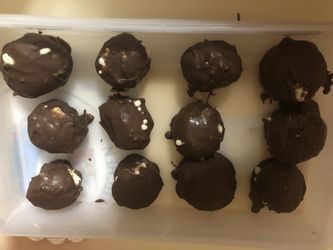 Mama’s chocolate balls 20.00 a dozen