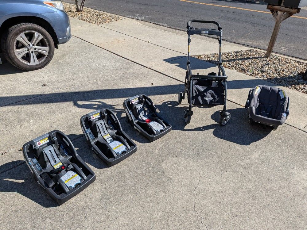 Graco Car Seat Stroller Package 