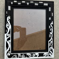 $5 Hand Painted Frames/💀🫶🏽💀memory Box Deals