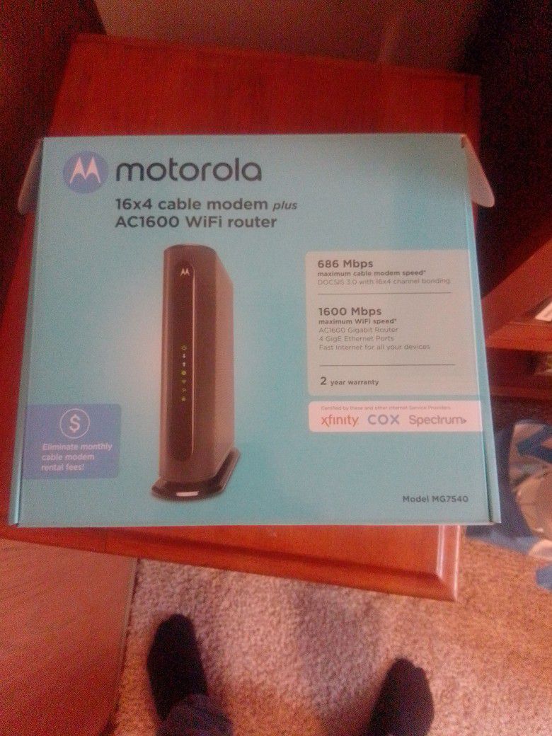 Motorola MG7540 Cable Modem/Router