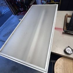 Free Fluorescent Light Fixtures 