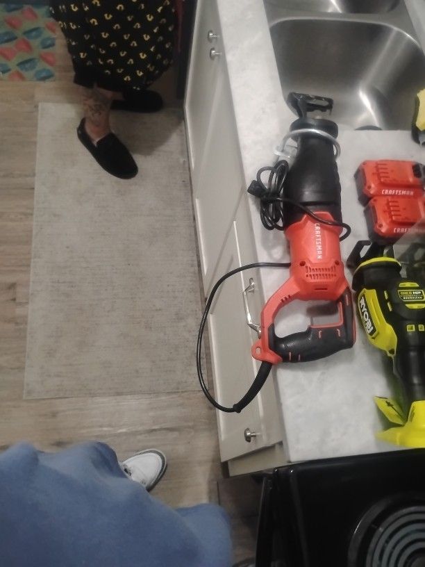 Craftsman CORD SAWZAW. 