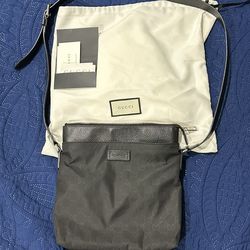 Gucci Monogram Nylon Waterproof Messenger Bag