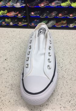 Converse unisex $50.00