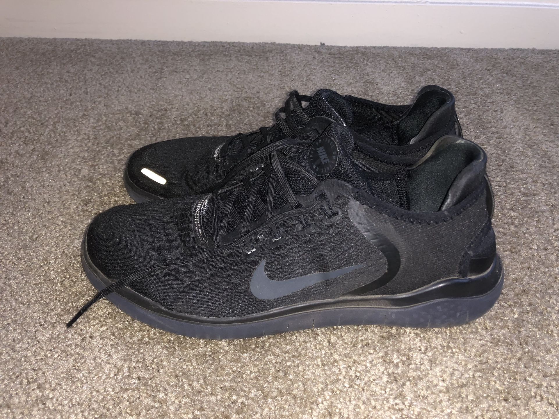 Nike Mens Free RN Size 11
