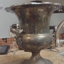 Champagne Holder