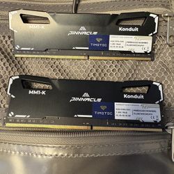 Timetec Pinnacle - MM1K 3200 Mhz 2 X 8 GB
