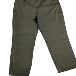 New York & Company Capri Pants – Size 12