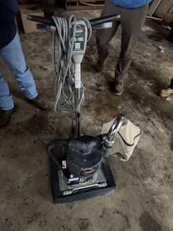 American Sanders OBS-18DC Orbital Sander w/Dust Control