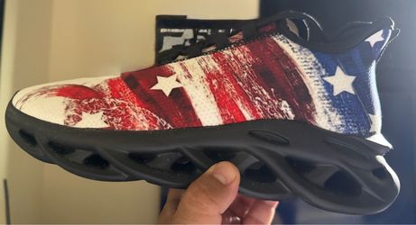 Men’s USA flag Shoes Size 10