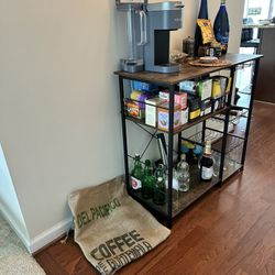 Coffee & Wine Bar