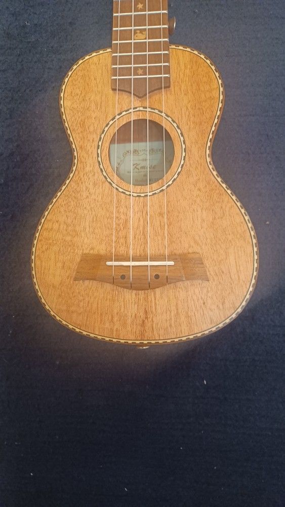 UKULELE K MISE & Forro.