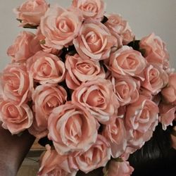 New 50 Pcs Realistic Roses Champagne/peach Color