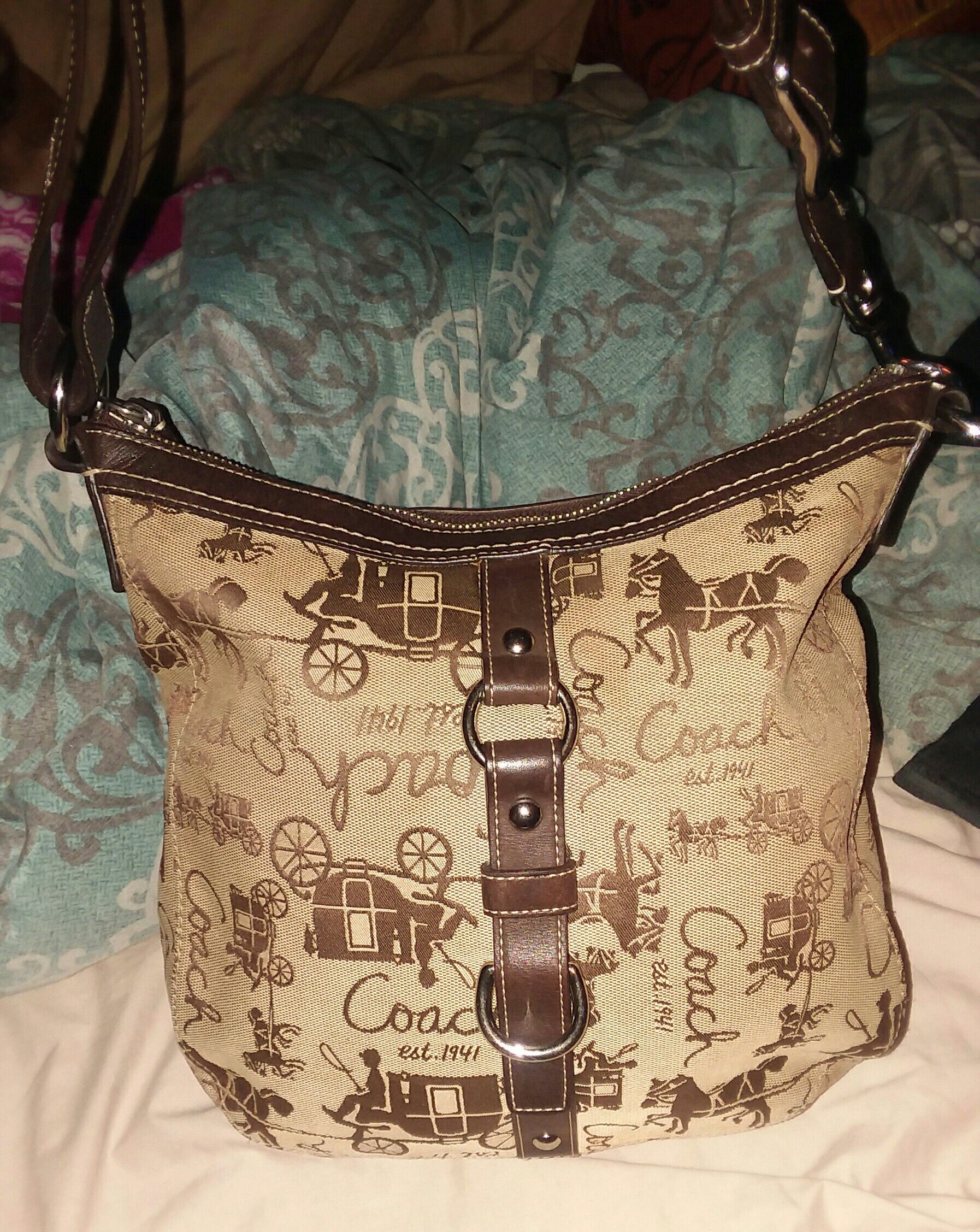 coach shoulder purse