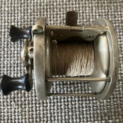 Vintage Pflueger Templar Williams Drag Fishing Cast Reel