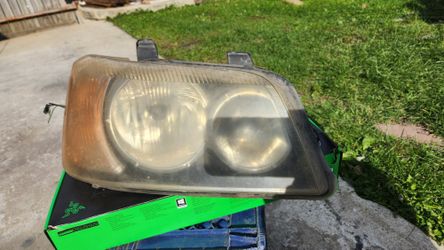 Headlight 2001 To 2003  $20 Pasenger 