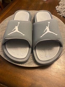 New-Nike Men's Jordan Hydro 6 Cool Grey SIZE 9 881473-004 Slides