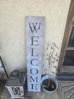 Welcome sign