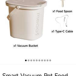 Vacuum Seal Pet Food Container