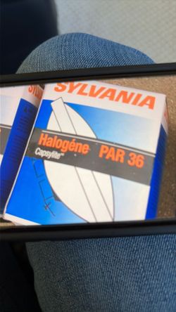 3 halogen par 36 lightbulbs