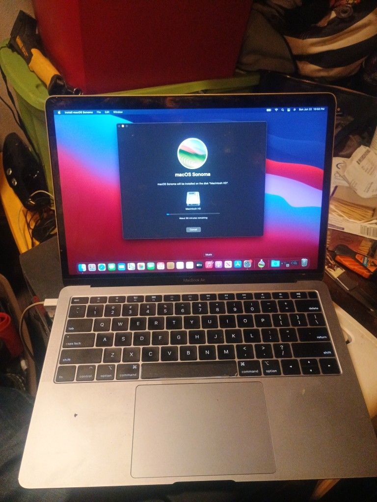 MacBook Air (Retina,13 -inch 2018)