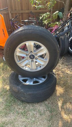 P/U TRUCK  FORD