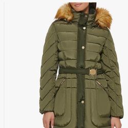 Women’s Guess Puffer Jacket W/belt