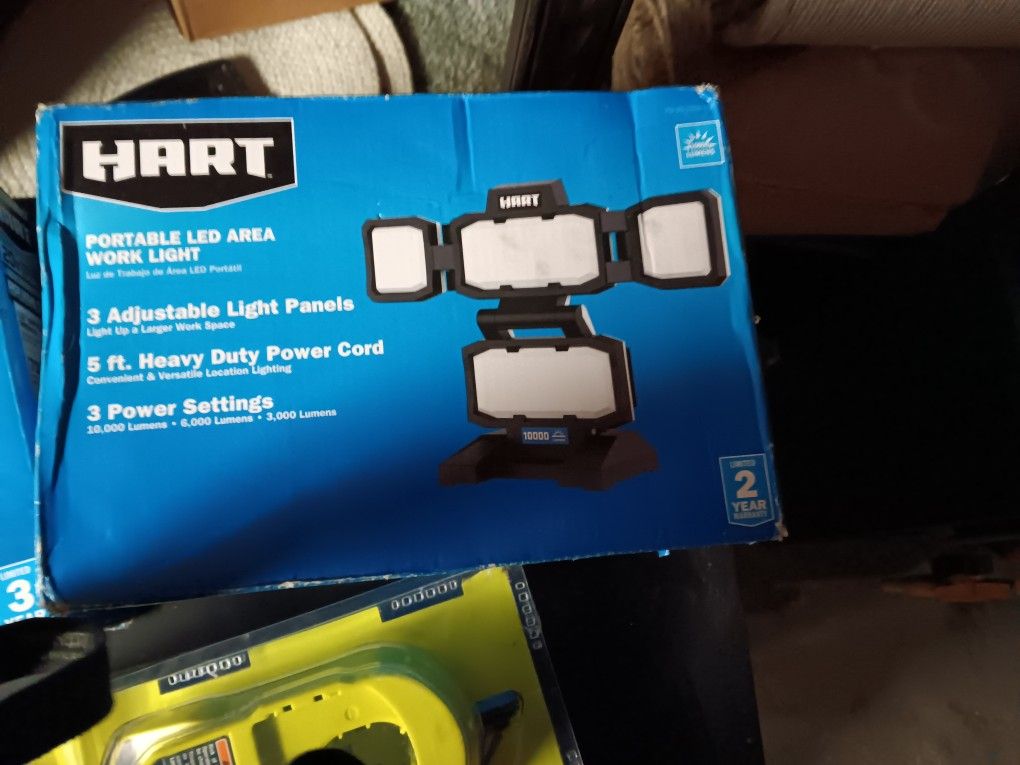 Hart Rechargeable Light