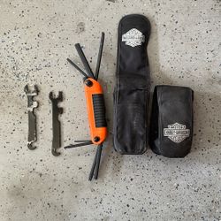 Multi-tool Kit
