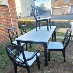 Table And 6chairs 