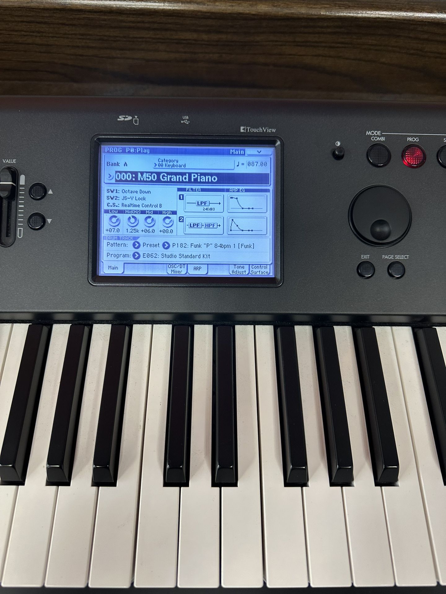 Korg M50 88-Key Synthesizer Workstation with Weighted Keys