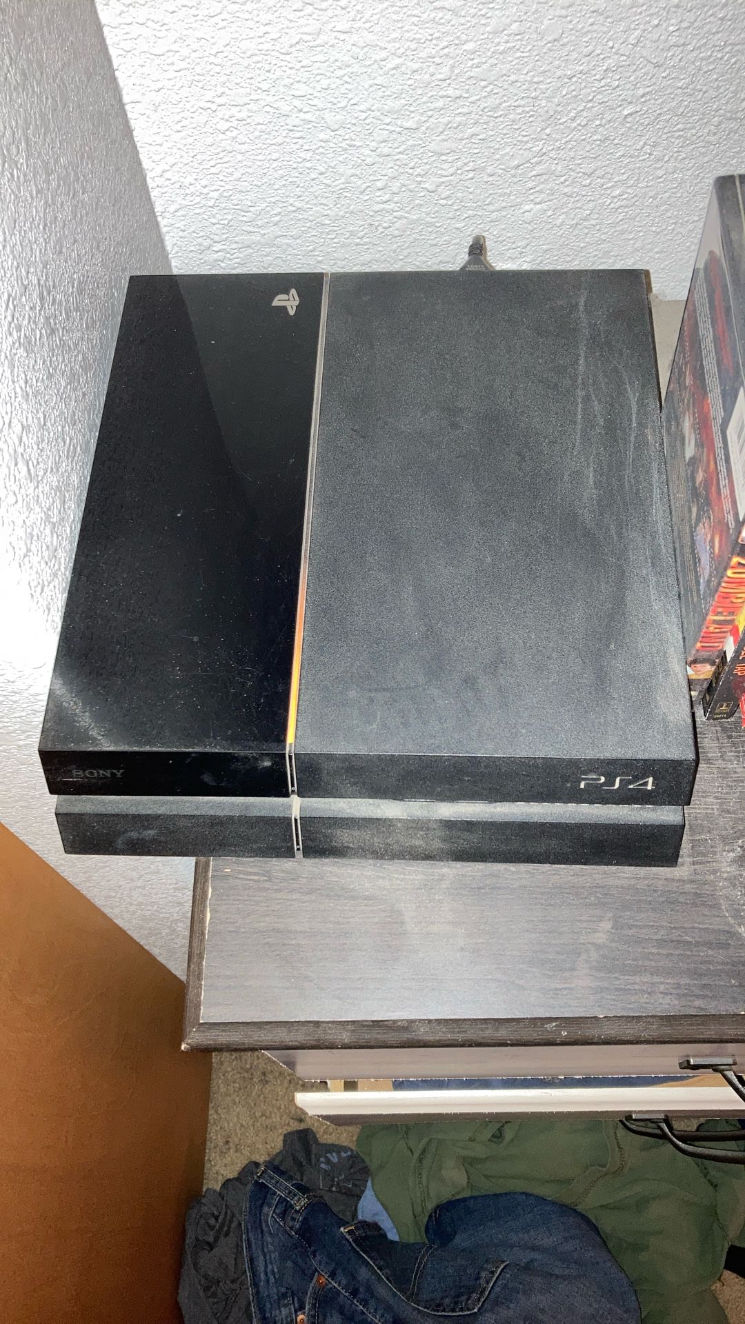 PS4