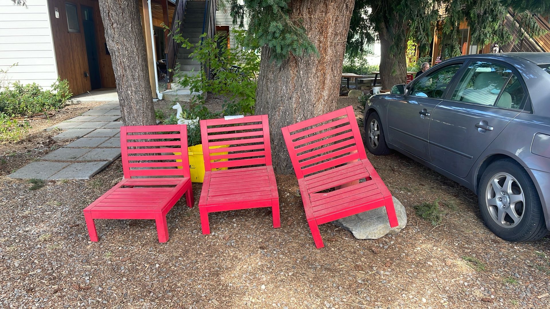 Free Outdoor Furniture